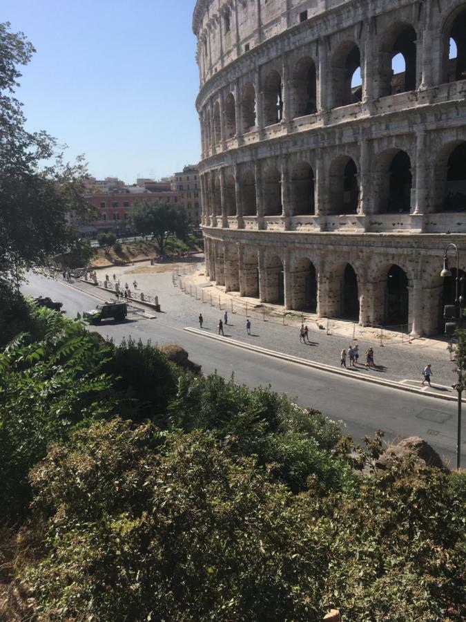 Casa Vacanza Colosseo Whole Holiday Home Apartment Da Pamino & Priscilla Ρώμη Εξωτερικό φωτογραφία